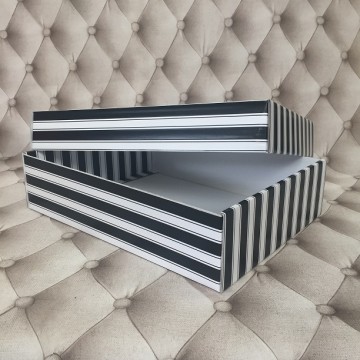 Gift Box Black and White 